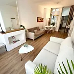 Joli Avec Cachet Dans Le Vieux Apartment Lille